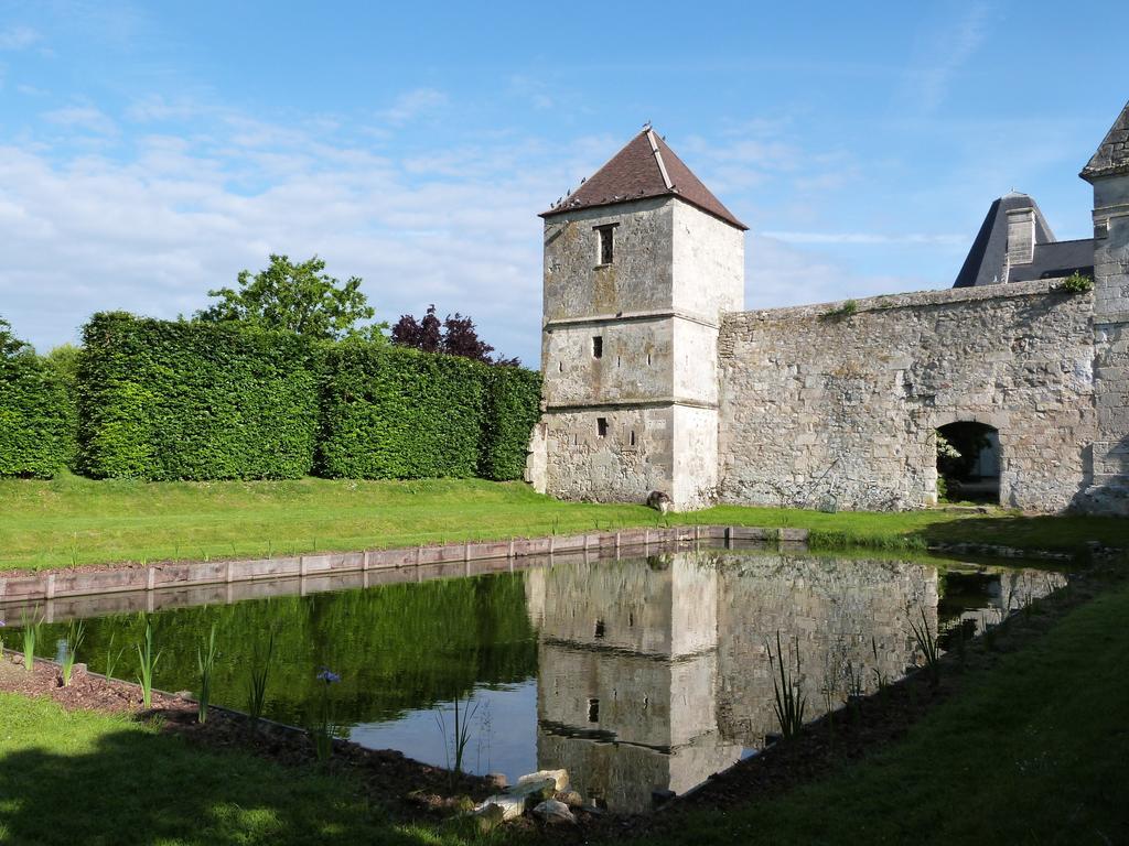 Bed and Breakfast Manoir du Plessis au Bois à Vauciennes  Extérieur photo