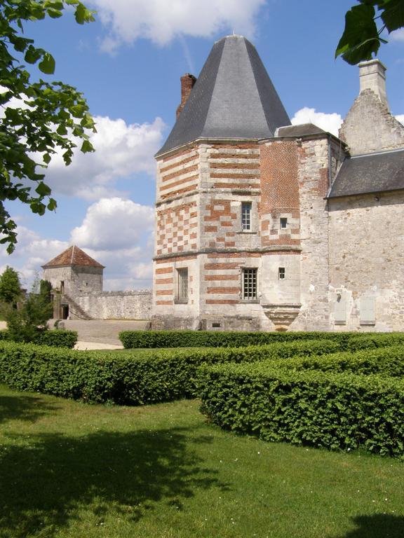 Bed and Breakfast Manoir du Plessis au Bois à Vauciennes  Extérieur photo